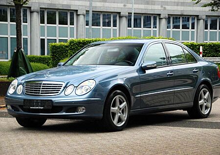 Mercedes-Benz E 240 | AUTOMATIK| NAVI| PDC| KLIMAAUT.| BT| GRA