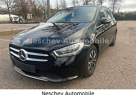 Mercedes-Benz B 180 d DCT Style Leder/MBUX Plus/Reality Video