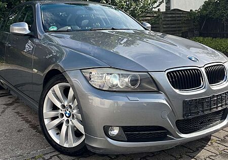 BMW 320 d M PAKET XENON PDC SPORTSITZE LEDER TOP