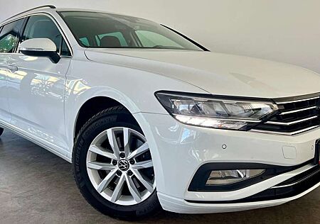 VW Passat Variant Volkswagen Business 1.HAND ACC AHK LED 2xPDC