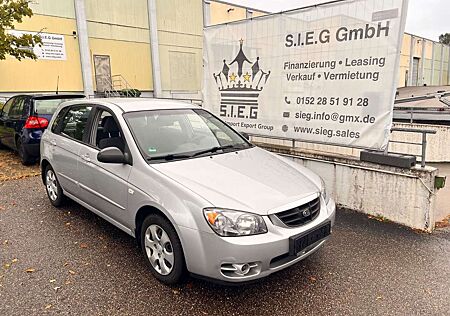 Kia Cerato 1.6 LX Kombi