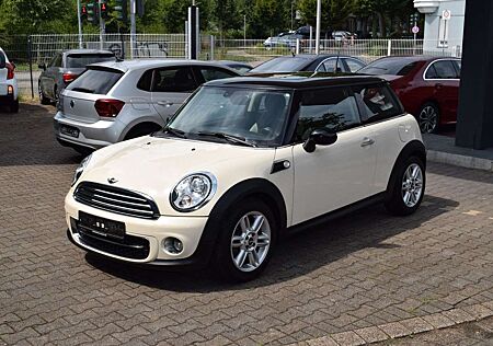 Mini Cooper D Chili Pano Navi PDC Keyless Go