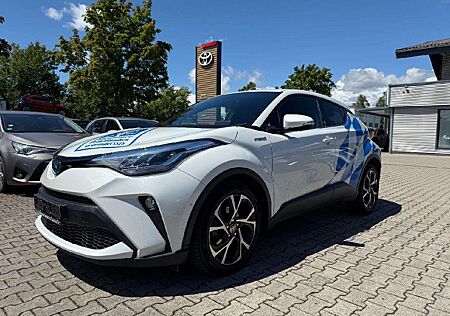 Toyota C-HR Hybrid Team D