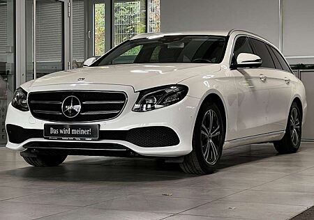 Mercedes-Benz E 220 d T Avantgarde DISTRONIC+ MULTIBEAM+COMAND+