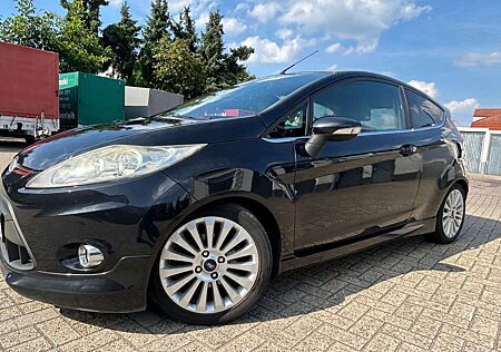 Ford Fiesta 1.6 TDCi Sport Titanium HU neu, Alufelgen