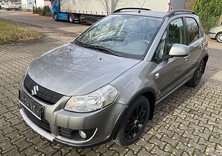Suzuki SX4 Club