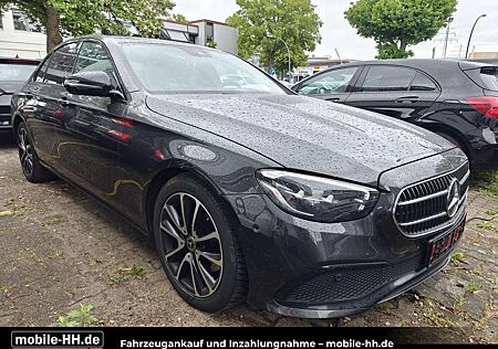Mercedes-Benz E 220 *KAMERA*PANO*WIDESCREEN*NIGHT*AVANTGARDE*