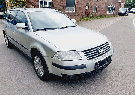 VW Passat Variant Volkswagen Basis,Tempomat,KLimaaut.,TÜV05.26
