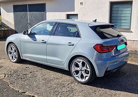 Audi A1 35 TFSI Sportback S tronic advanced