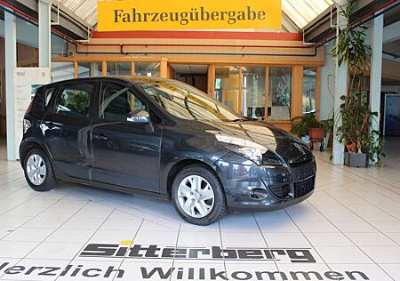 Renault Scenic III TomTom Edition 1.6 16V