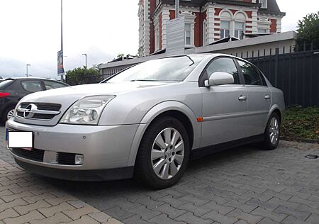 Opel Vectra 2.2