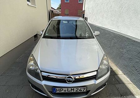 Opel Astra Edition