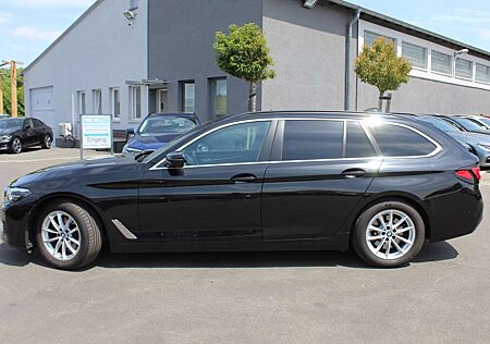 BMW 520 d Tour. +HUD+Standh.+SPORTSITZ-Leder+H&K+MEMORY+