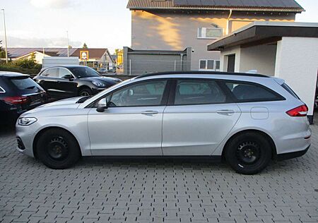 Ford Mondeo 2,0 NAVI KAMERA SPURH PDC LED SITZH TEMPO