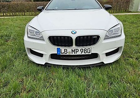 BMW M6 Baureihe Coupe|F1|keylessGo|SHZ|Head-up|