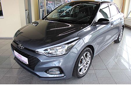 Hyundai i20 YES! Plus,Navi,Sitzheizung,Klimaautomatic,Top