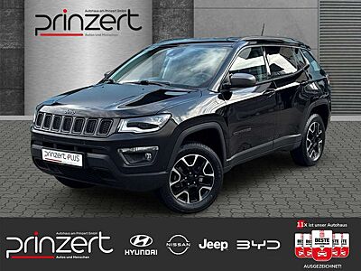 Jeep Compass 2.0 M-Jet AT9 4WD "Trailhawk" Technologie-Paket