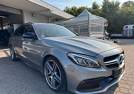Mercedes-Benz C 63 AMG T Carbon Drivers Package Burmester