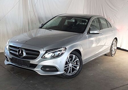 Mercedes-Benz C 180 CGI AVANTGARDE AUTOM NAVI PARCTRONIC SHZ
