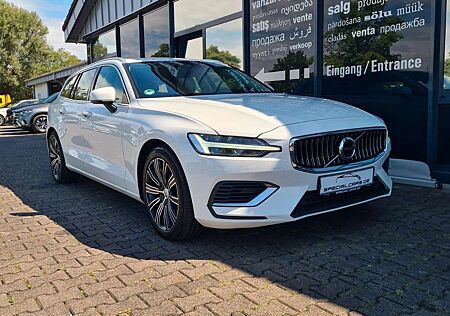 Volvo V60 Kombi Inscription T8 AWD TE - 8 x ALU