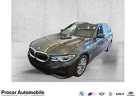 BMW 320 e M Sport ACC RFK NAVI LED Laser PDC V+H