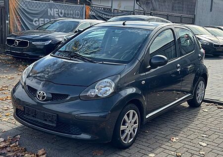Toyota Aygo City Neu Tüv