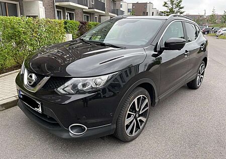 Nissan Qashqai 1.6 dCi Xtronic TEKNA