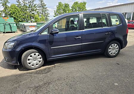 VW Touran Volkswagen Trendline BMT