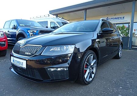 Skoda Octavia Combi RS 1.HAND BI-XENON PANO LEDER NAVI