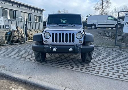 Jeep Wrangler Unlimited 3.6 Automatik Sport