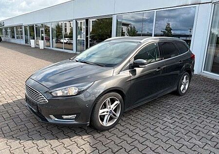 Ford Focus 1.0 Titanium Turnier