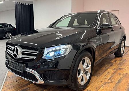 Mercedes-Benz GLC 250 GLC250 4Matic Exclusive 9G.NAV.ILS.AHK.TEMPO.SHZ