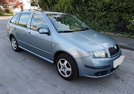 Skoda Fabia Combi 1.2 HTP Combi Cool EdtKLIMA TÜV NEU