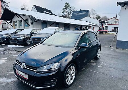 VW Golf Volkswagen VII Lim. Lounge BMT/DSG/Bi-Xenon/Navi/AHK/