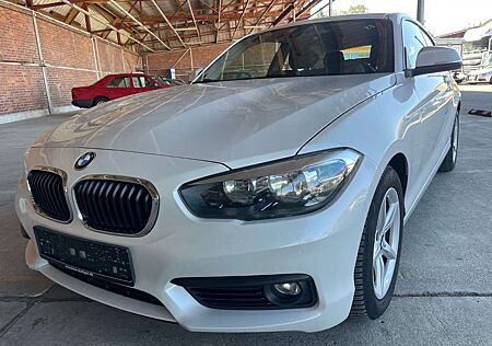 BMW 116 Baureihe 1 Lim. 3-trg. i Advantage/