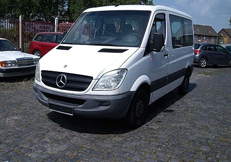 Mercedes-Benz Sprinter II Kombi / 213 CDI