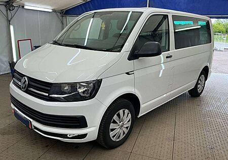 VW T6 Multivan Volkswagen 2,0 TDI 3xKlima Sitzh Navi 28615 km