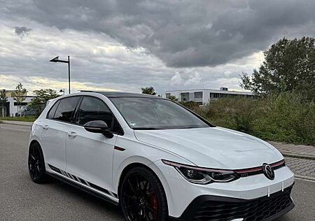 VW Golf Volkswagen 8 GTI Clubsport - Pano/IQ.Light/Garantie/FastVoll
