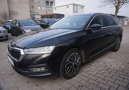 Skoda Octavia Combi Style*AUTM*NAVI*LEDER*ACC*PANO*CAM