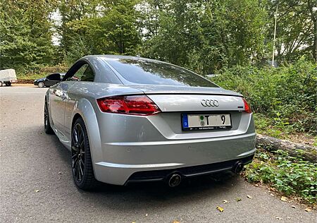 Audi TT Coupé 2.0 TFSI Quattro Matrix B&O Klimaautomatik