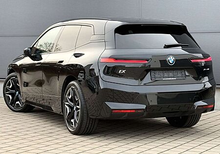BMW iX 50 xDrive*Pano*Sitzbelüftung*H/K*AHK*360°*