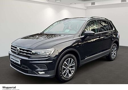 VW Tiguan Volkswagen 2.0 TDI DSG NAVI LED AHK ACC SHZ PDC LM