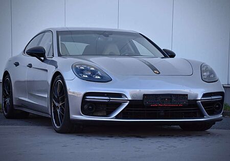 Porsche Panamera Turbo