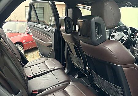 Mercedes-Benz ML 350 BlueTEC 4MATIC 7G-TRONIC