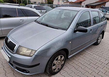 Skoda Fabia 1.4 16V HU&AU Neu!