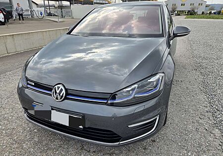 VW e-Golf Volkswagen , Wärmepumpe, CCS, ACC, Winterpaket