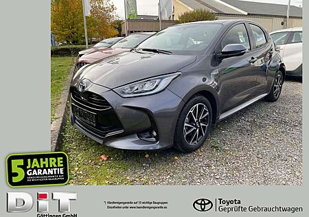 Toyota Yaris 1.5l Hybrid Team D Shz, Kamera, BT