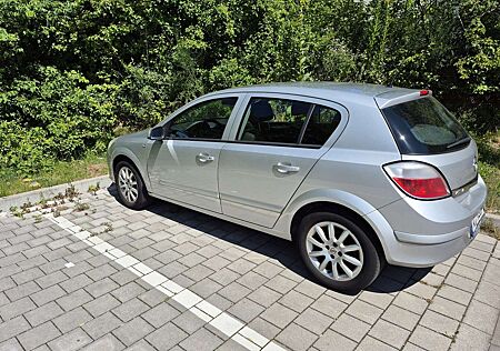 Opel Astra 1.6
