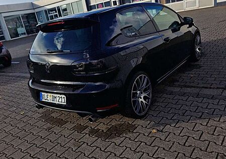 VW Golf GTI Volkswagen 2.0
