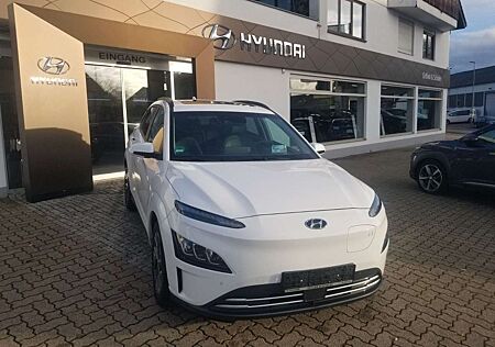 Hyundai Kona gebraucht kaufen Hyundai Kona Elektro Prime VOLL + WKR + Frunk